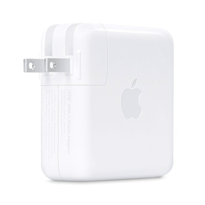 MRW22LL/A Adaptador de Corriente Apple Con Capacidad de 61W USB-C En Color Blanco